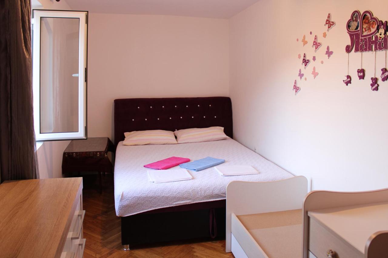 Apartman Lana Petrovac Bagian luar foto